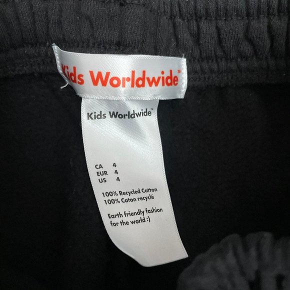 KIDS WORLDWIDE SSENSE Exclusive Kids Black All Over Love Print Sweatpants SZ 4 - Picture 6 of 7